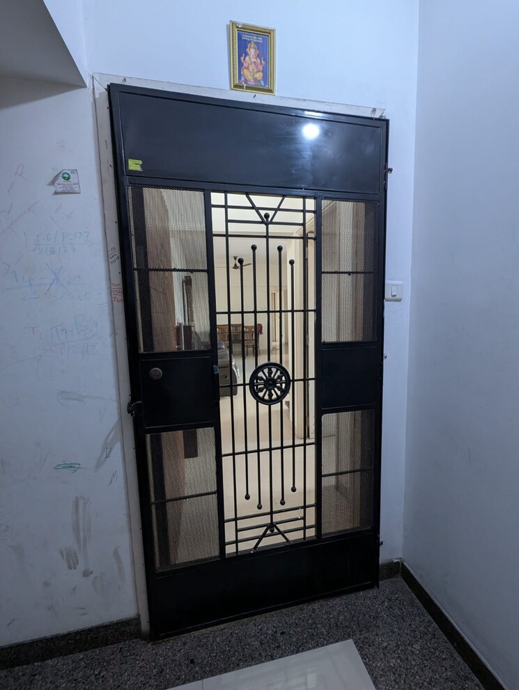 Room, pimple gurav 2.5 Bedroom 1100 Sq.Ft. Apartment In Pimple Gurav Pune 9731740