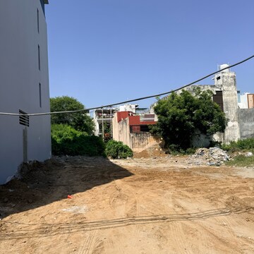  Plot – Exterior View View at New Palam Vihar 3, Choma - for Sale