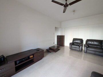 Living Room in 2.5 BHK Apartment at Kalpataru Estate, Pimple Gurav – for Rent