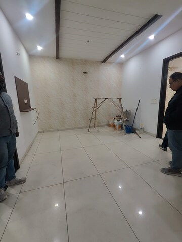 Room in 3 BHK Builder Floor at Dhakoli – for Sale