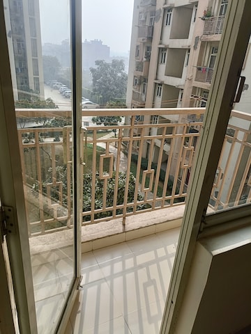 Balcony in 2 BHK Apartment at Shree Vardhman Mantra, Sector 67 – for Rent