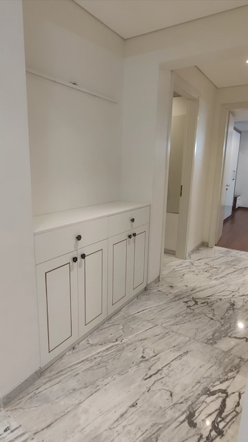 Room in 4 BHK Apartment at Wakad – for Rent