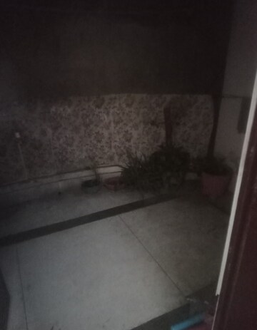 Furnished Amenities in 2 BHK Independent House at Vikas Nagar – for Rent