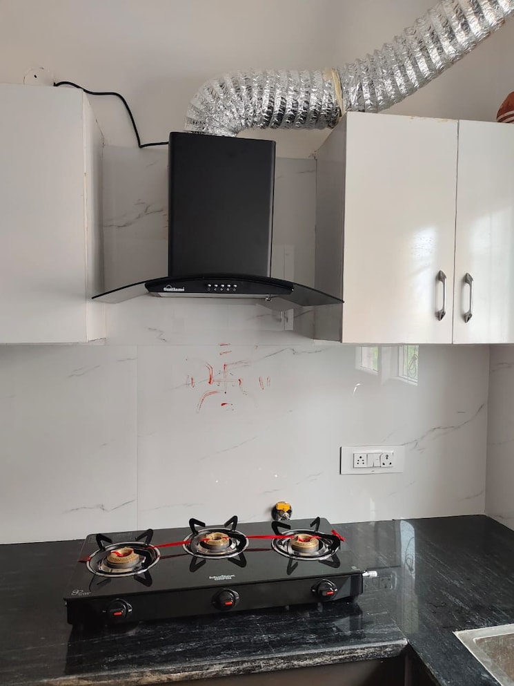 Kitchen, skylar-homes 3 Bedroom 1800 Sq.Ft. Apartment In Patiala Road Zirakpur 9731859