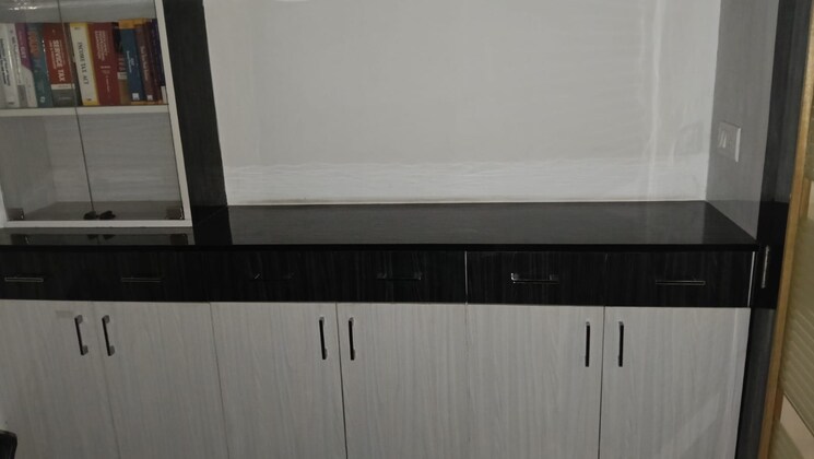 undefined, gaur-city-mall Commercial Office Space 380 Sq.Ft. In Sector 4 Greater Noida Greater Noida 9731969