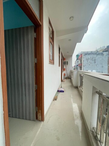 Balcony in 1 BHK Builder Floor at Chattarpur – for Rent