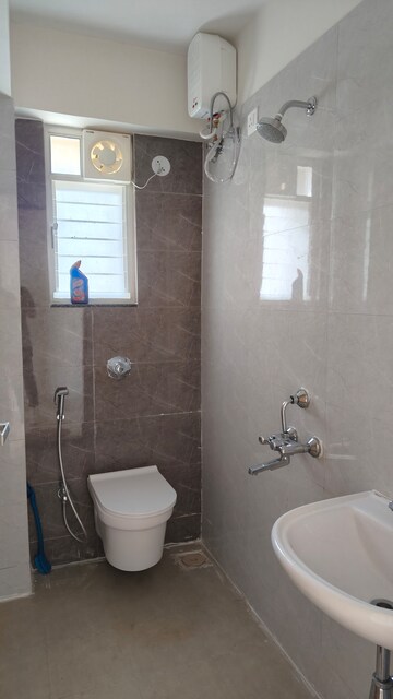 Bathroom in 1 BHK Apartment at Amanora Adreno Towers, Hadapsar – for Sale