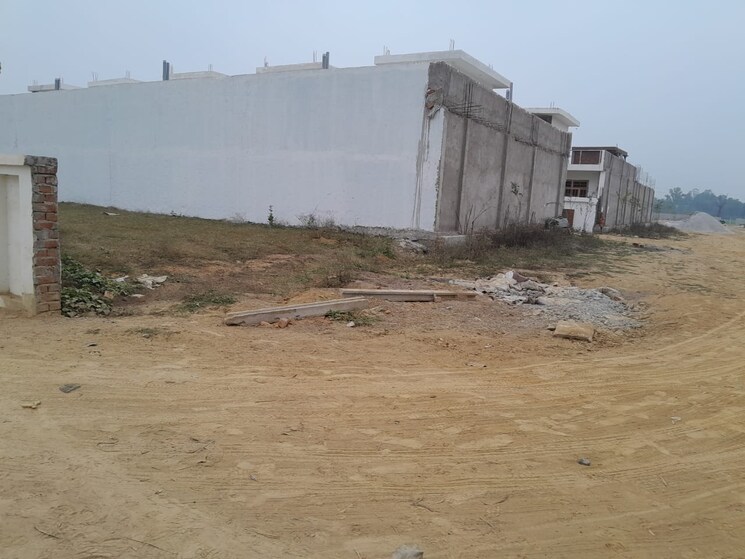 undefined, arsha-madhav-greens  2500 Sq.Ft. Plot In Gomti Nagar Lucknow 9732113