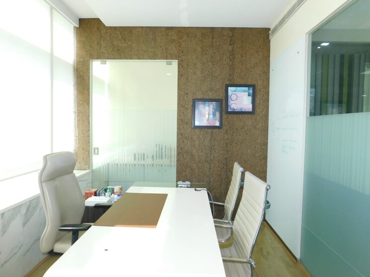 Team Area, ntpl-times-square Commercial Office Space 4000 Sq.Ft. In Andheri East Mumbai 9732125