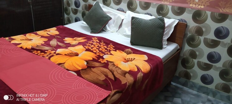 Cover Image, sector 19 Pg For Boys & Girls In Sector 19 9732139