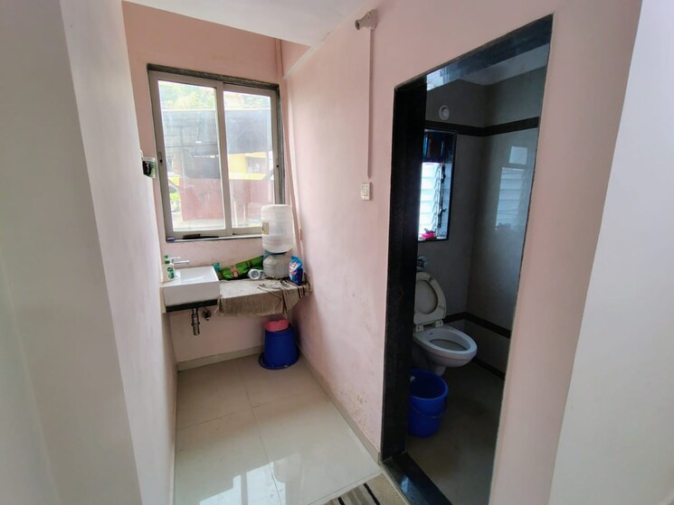 undefined, mulund west Commercial Office Space 550 Sq.Ft. In Mulund West Mumbai 9732173