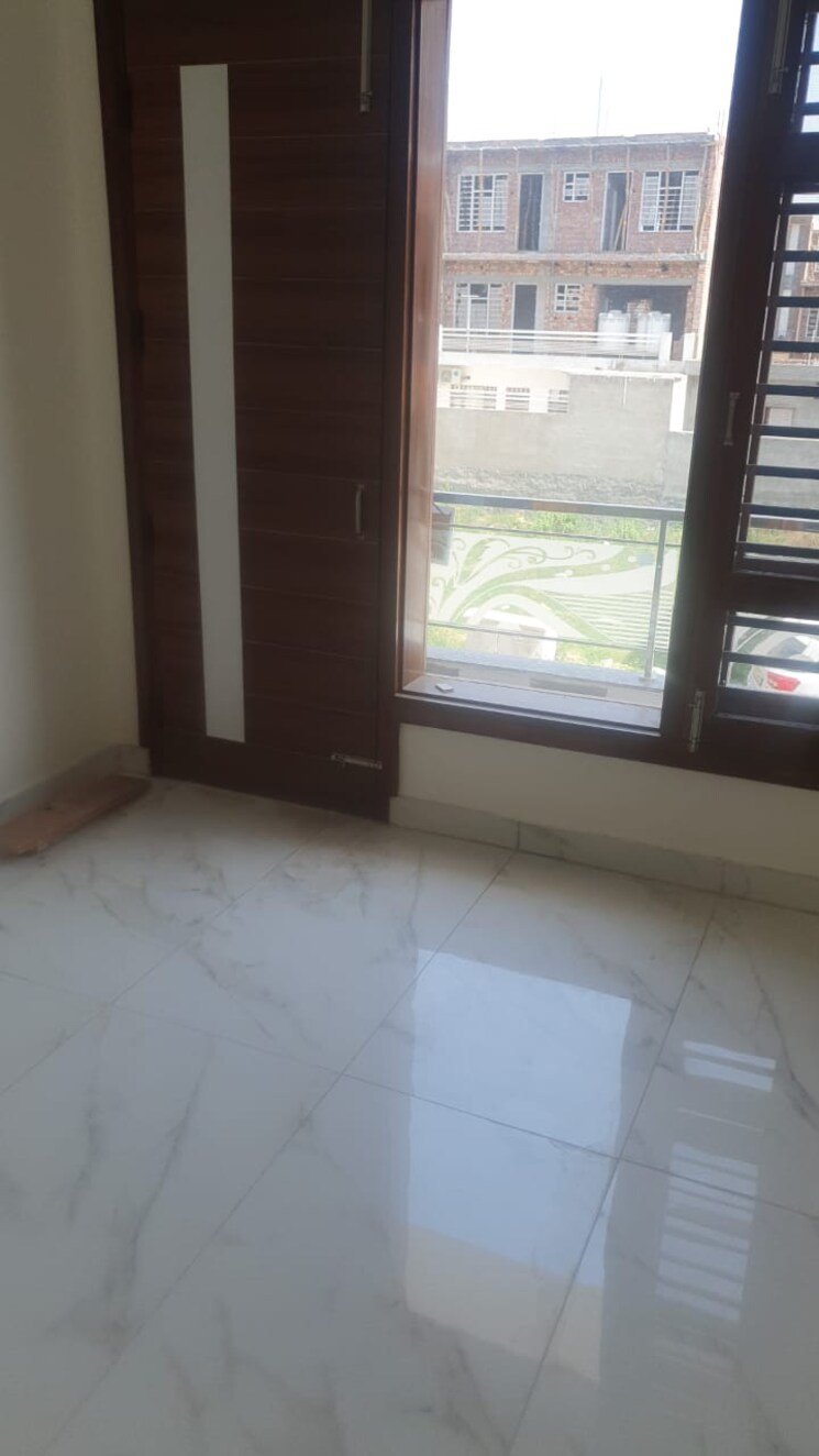 Room, gmada-eco-city 2 Bedroom 1800 Sq.Ft. Apartment In North Mullanpur Chandigarh 9732157