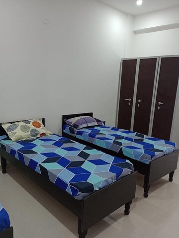Room in  Pg at Sector 144 – for Rent