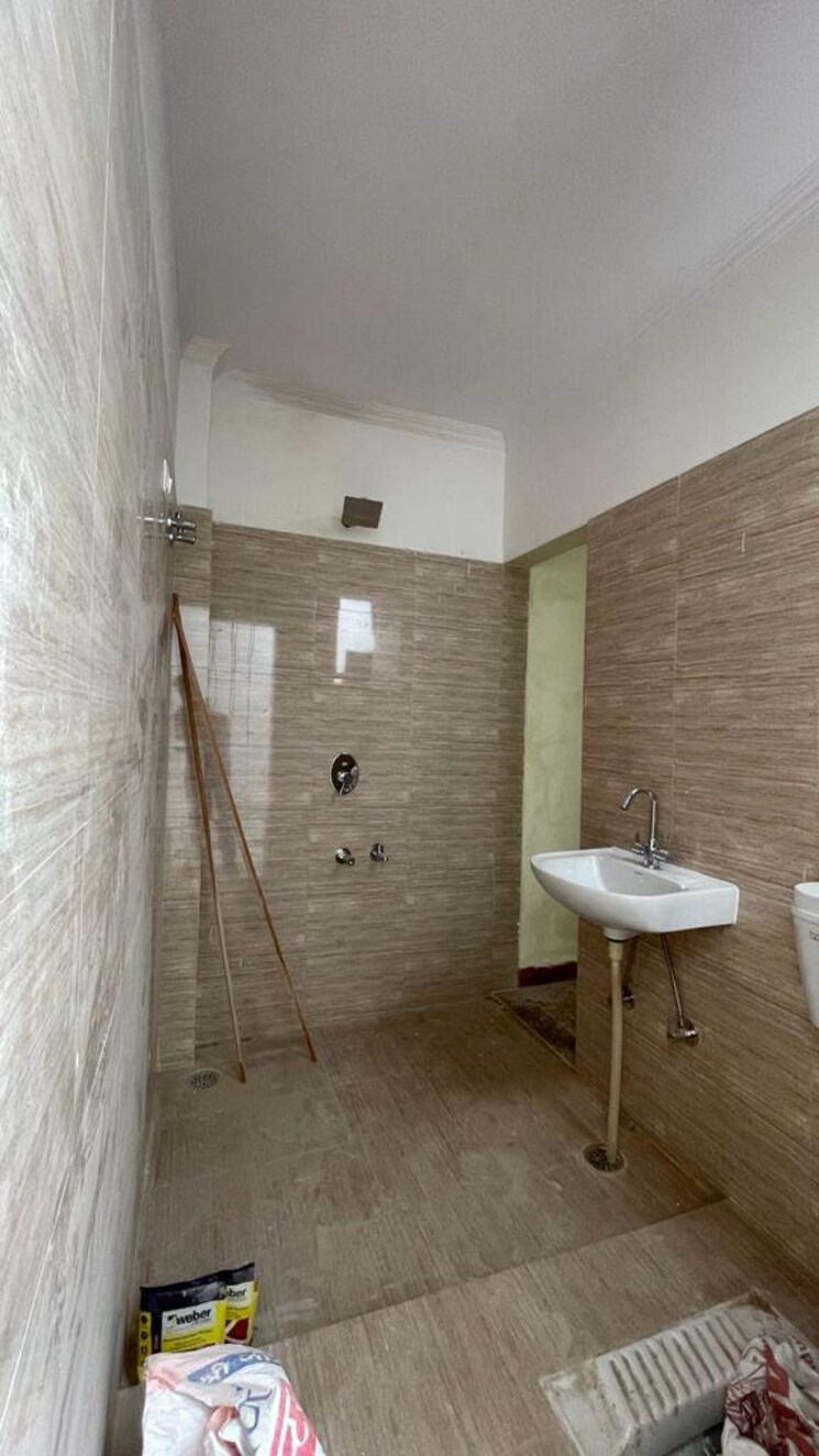Bathroom, deva road 2 Bedroom 620 Sq.Ft. Independent House In Deva Road Lucknow 9732203