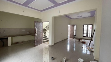 Room in 2 BHK Independent House at Deva Road – for Sale