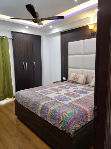 Bedroom in 1 BHK Apartment at Sector 77 – for Rent