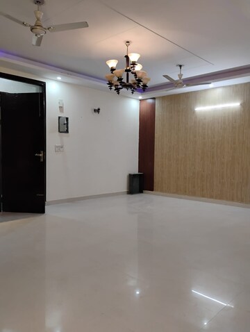 3 BHK Builder Floor For Rent in Green Fields Colony