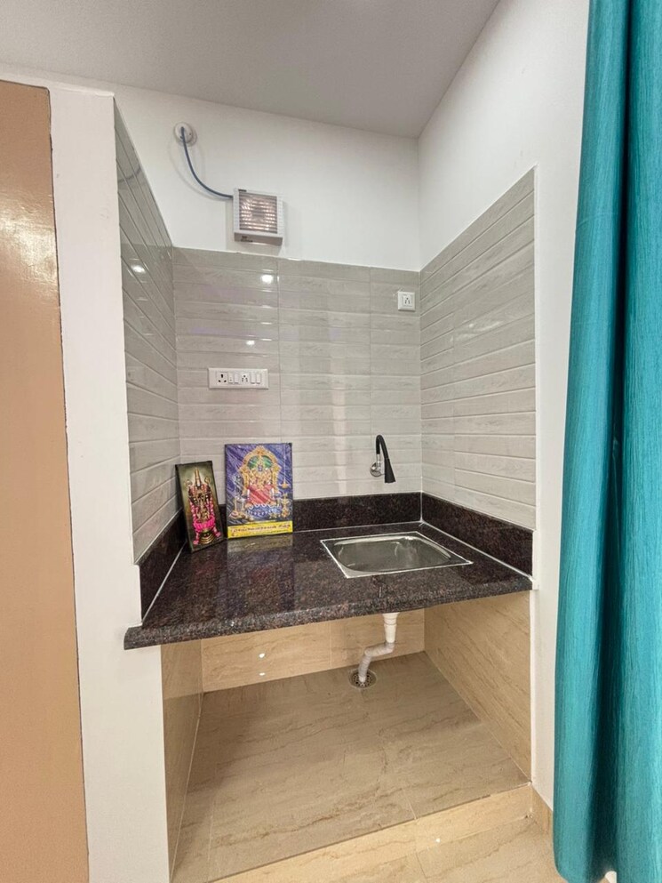 Kitchen, new thippasandra 1 RK 250 Sq.Ft. Builder Floor In New Thippasandra Bangalore 9732261