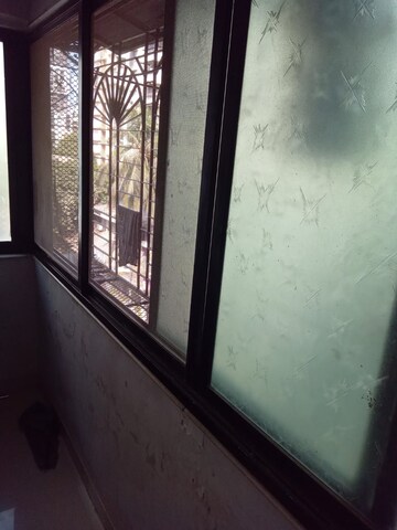  1 BHK Apartment at Lokhandwala – for Rent