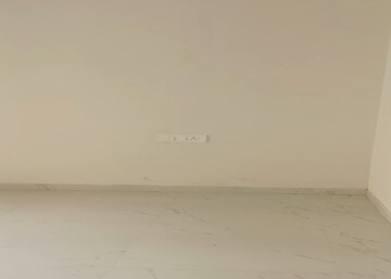 Room in 1 BHK Apartment at Runwal Gardens, Dombivli East – for Rent