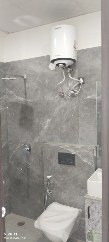 Bathroom in 3 BHK Builder Floor at Ansal Versalia Phase A2, Sector 67a – for Sale