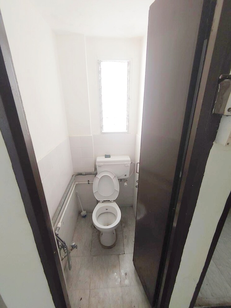 Bathroom, rewa-chs 1 Bedroom 450 Sq.Ft. Builder Floor In Viman Nagar Pune 9732462