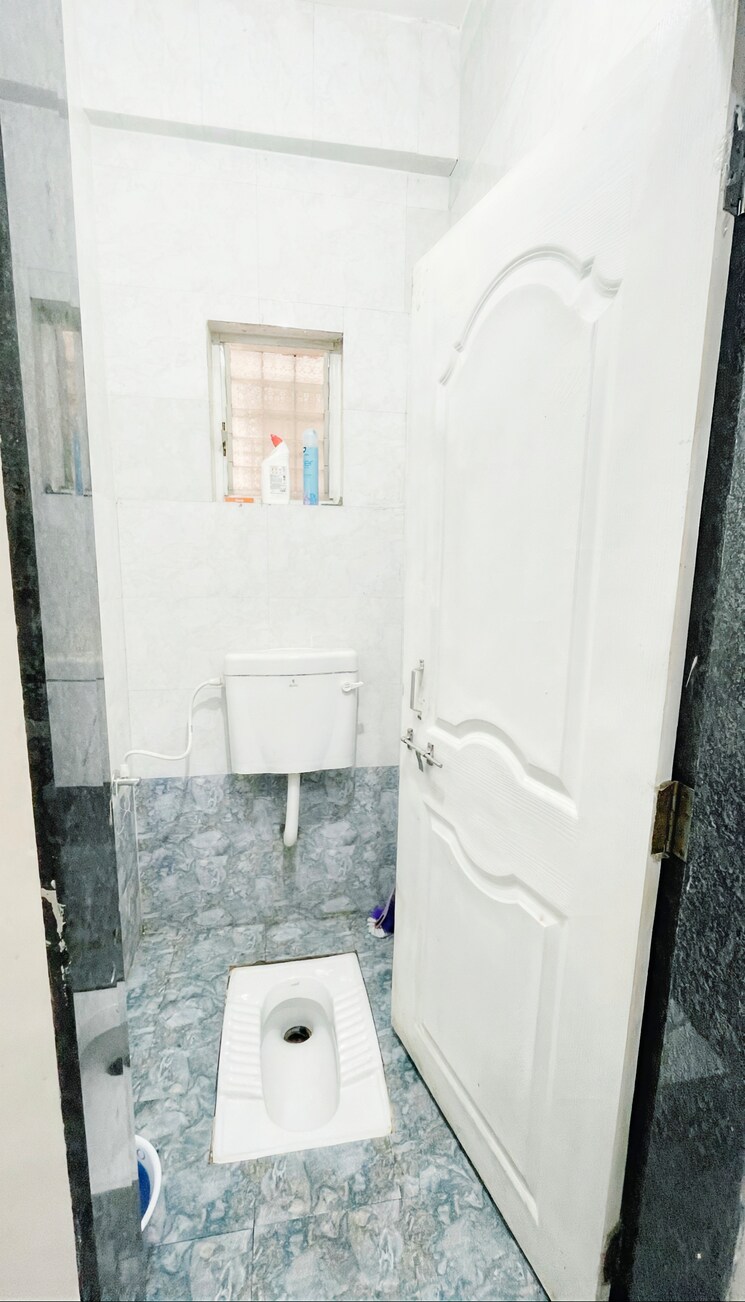 Bathroom, samarth colony 1 Bedroom 480 Sq.Ft. Independent House In Samarth Colony Pune 9732556