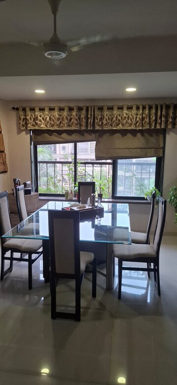 Living Room in 4 BHK Apartment at Silver Sand CHS, Andheri West – for Rent
