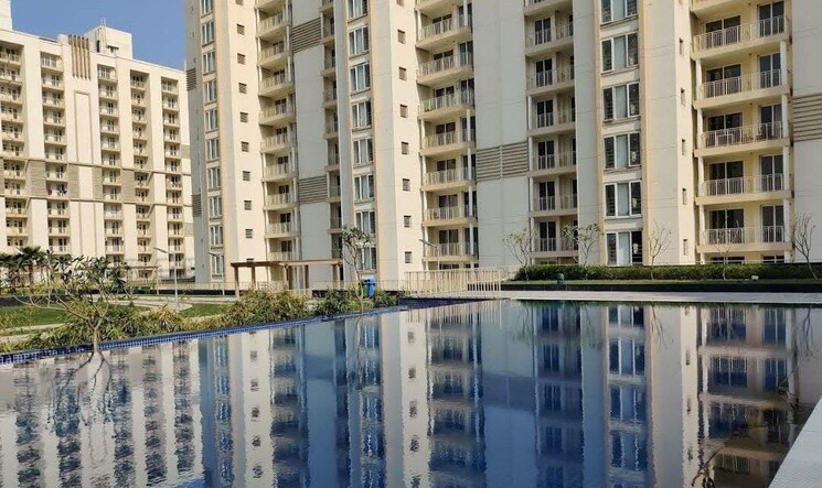 Exterior View, emaar-gurgaon-greens 4 Bedroom 3200 Sq.Ft. Apartment In Sector 102 Gurgaon 9732820