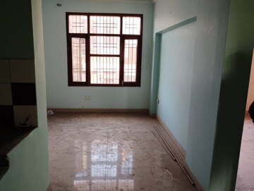 Room in 2 BHK Apartment at Maya Garden City, Lohgarh – for Rent