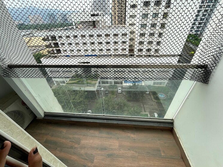 Balcony, sheth-avalon 2 Bedroom 980 Sq.Ft. Apartment In Laxmi Nagar Thane 9732855
