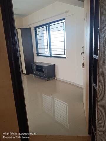 Bathroom in 3 BHK Apartment at Majestique Signature Towers, Balewadi – for Rent