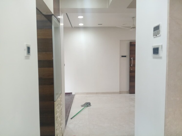 Bathroom, atul-blue-fortuna 4 Bedroom 1400 Sq.Ft. Apartment In Andheri East Mumbai 9732913