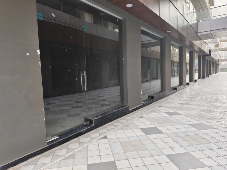 Cover Image, 83-avenue-oodles-sky-walk Commercial Shop 280 Sq.Ft. In Sector 83 Gurgaon 9733272