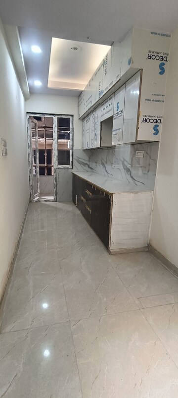 Kitchen in 3.5 BHK Builder Floor at Sector 110 – for Sale