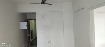 2 BHK Apartment For Rent in Shree Vardhman Mantra, Sector 67