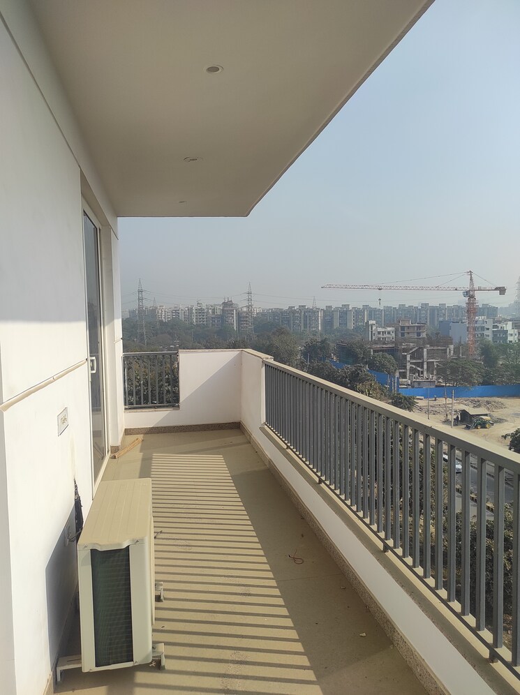 undefined, sector 52 3.5 Bedroom 2901 Sq.Ft. Builder Floor In Sector 52 Gurgaon 9733421