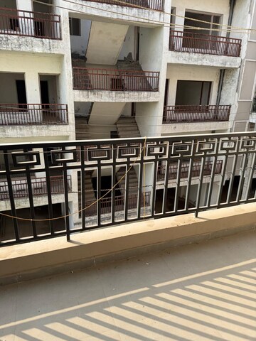 Balcony in 3 BHK Builder Floor at Patiala Road – for Rent