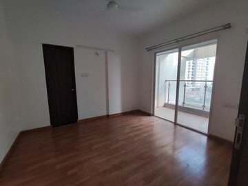 Room in 3.5 BHK Apartment at Goel Ganga Liviano, Kharadi – for Sale