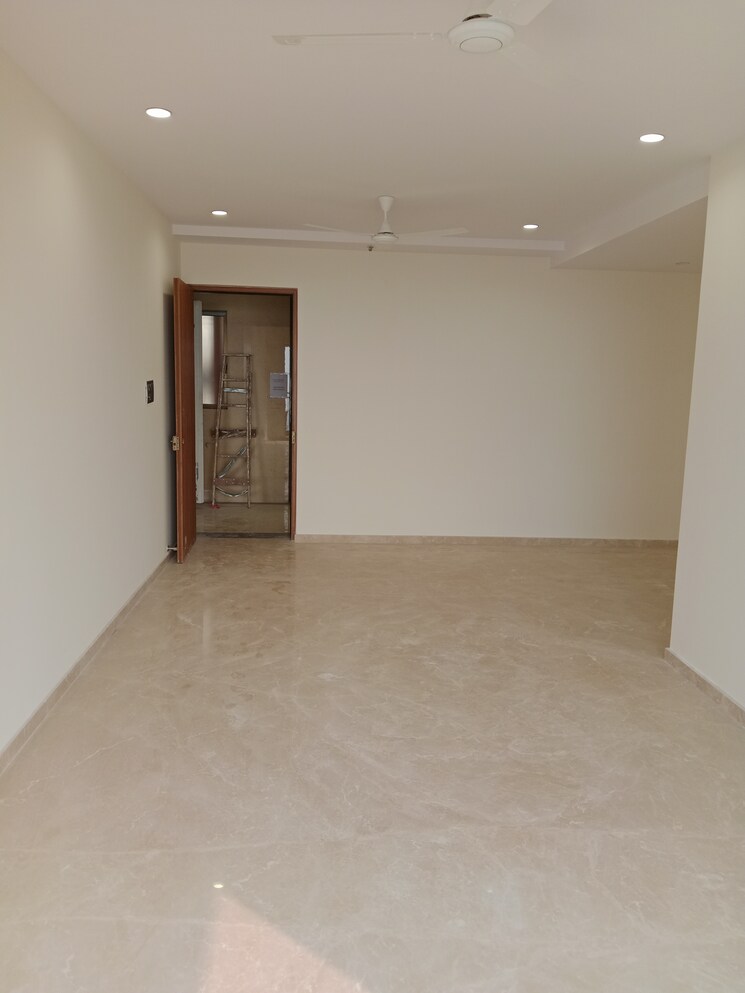 Living Room, mirchandani-triton 3 Bedroom 1353 Sq.Ft. Apartment In Santacruz West Mumbai 9733786