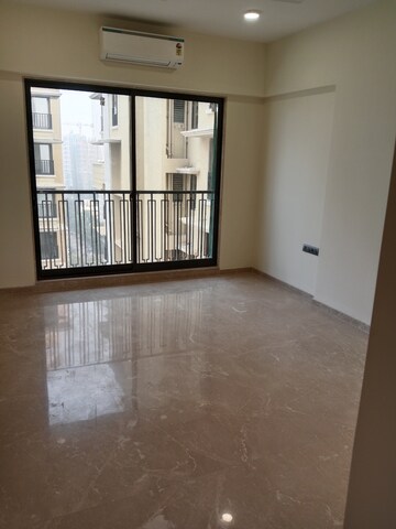 Bedroom in 3 BHK Apartment at Mirchandani Triton, Santacruz West – for Sale