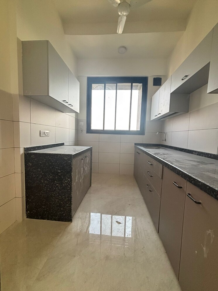 Kitchen, kl-astoria 4 Bedroom 1500 Sq.Ft. Apartment In Bandra West Mumbai 9734168