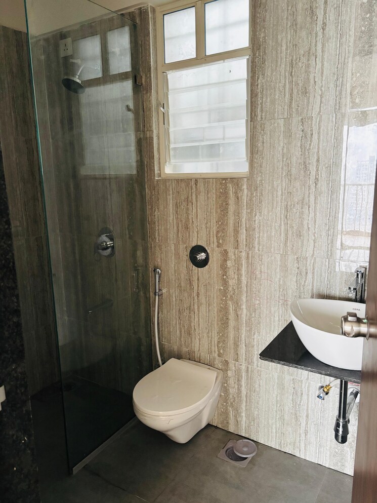 Bathroom, mundhwa industrial area 2 Bedroom 980 Sq.Ft. Builder Floor In Mundhwa Industrial Area Pune 9733856