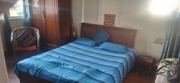 Bedroom in 2 BHK Apartment at Rishi Krishna CHS, Andheri West – for Rent
