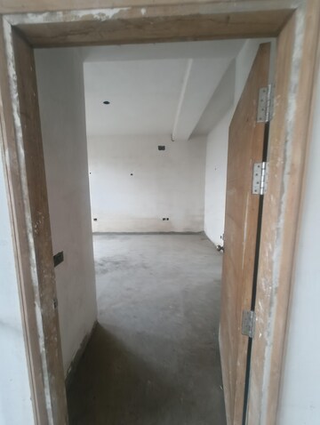 Building Lobby in 4 BHK Apartment at Jaypee Greens Knight Court, Sector 128 – for Sale