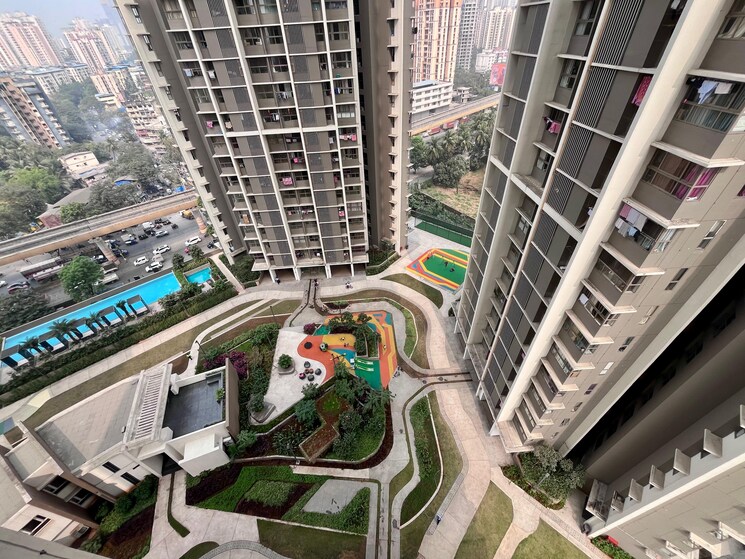 Exterior View, kalpataru-paramount-a 2 Bedroom 900 Sq.Ft. Apartment In Kapur Bawdi Thane 9734187