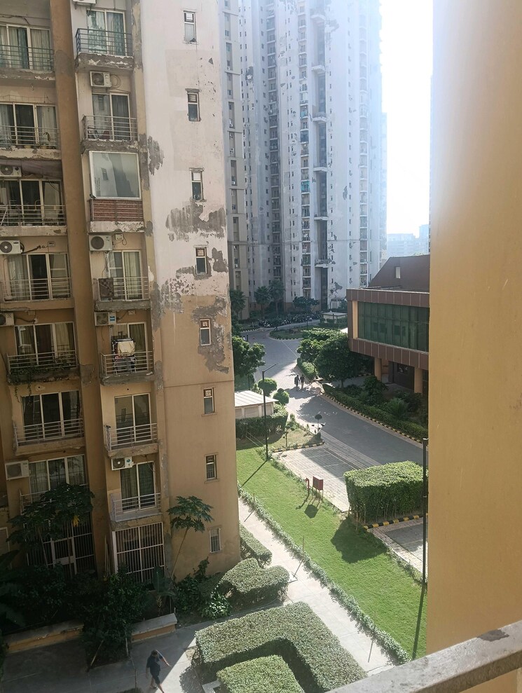 Exterior View, paras-tierea 3 Bedroom 1265 Sq.Ft. Apartment In Sector 137 Noida 9734202