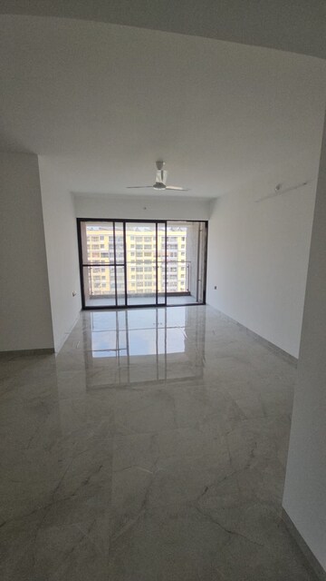 Room in 3 BHK Apartment at Unique Youtopia, Kharadi – for Sale