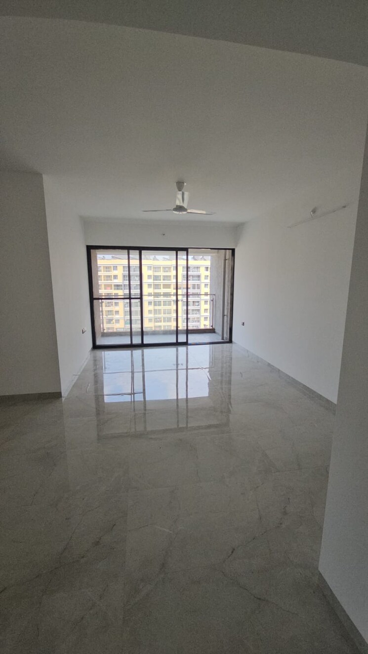 Room, unique-youtopia 3 Bedroom 1000 Sq.Ft. Apartment In Kharadi Pune 9734205