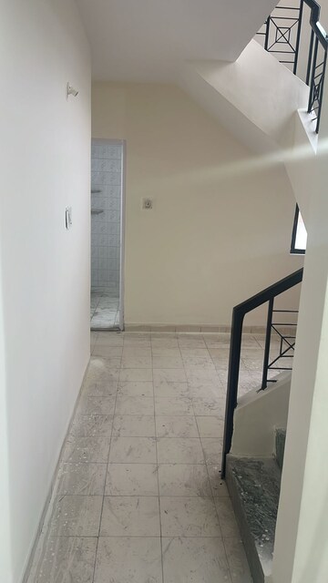 Bathroom in 3.5 BHK Apartment at Mutha Hermes Drome Phase I, Viman Nagar – for Rent